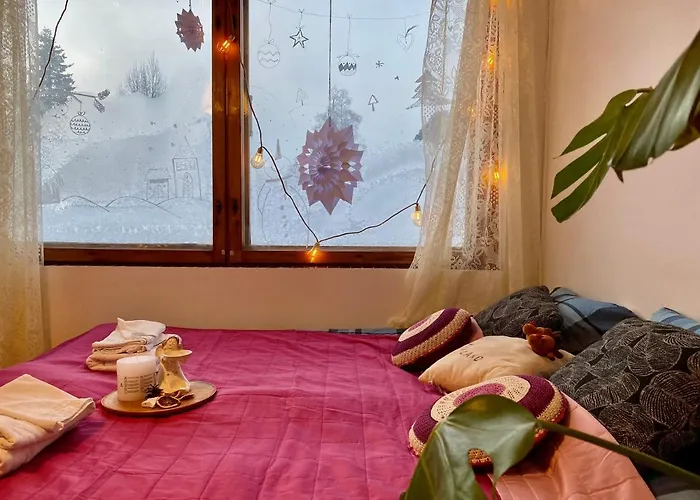 Joy - Cosy 950m From The Train Station Апартаменты *